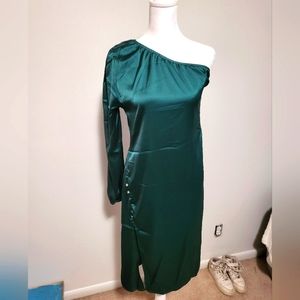 Chicme Green One Shoulder Midi Dress Size M - Never Worn
